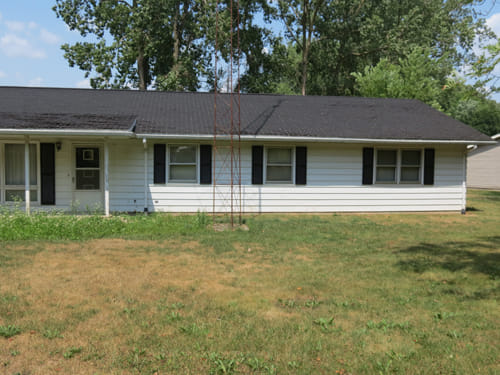 Lakefront Home With Back Lots Offered In 3 Tracts Schrader Real Estate And Auction Co Land Auction Marketing Experts Nationwide