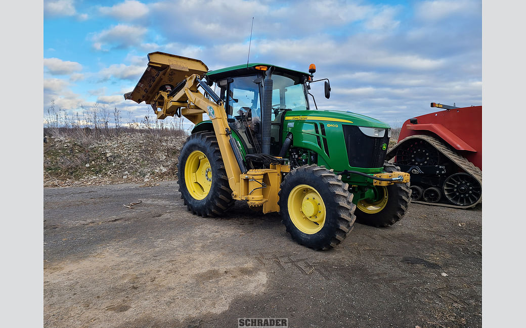 FARM EQUIPMENT AUCTION - TIMED ONLINE ONLY - ABSOLUTE FARM EQUIPMENT  AUCTION IN MONROE COUNTY, MICHIGAN - Schrader Real Estate and Auction Co -  Land Auction Marketing Experts. Nationwide