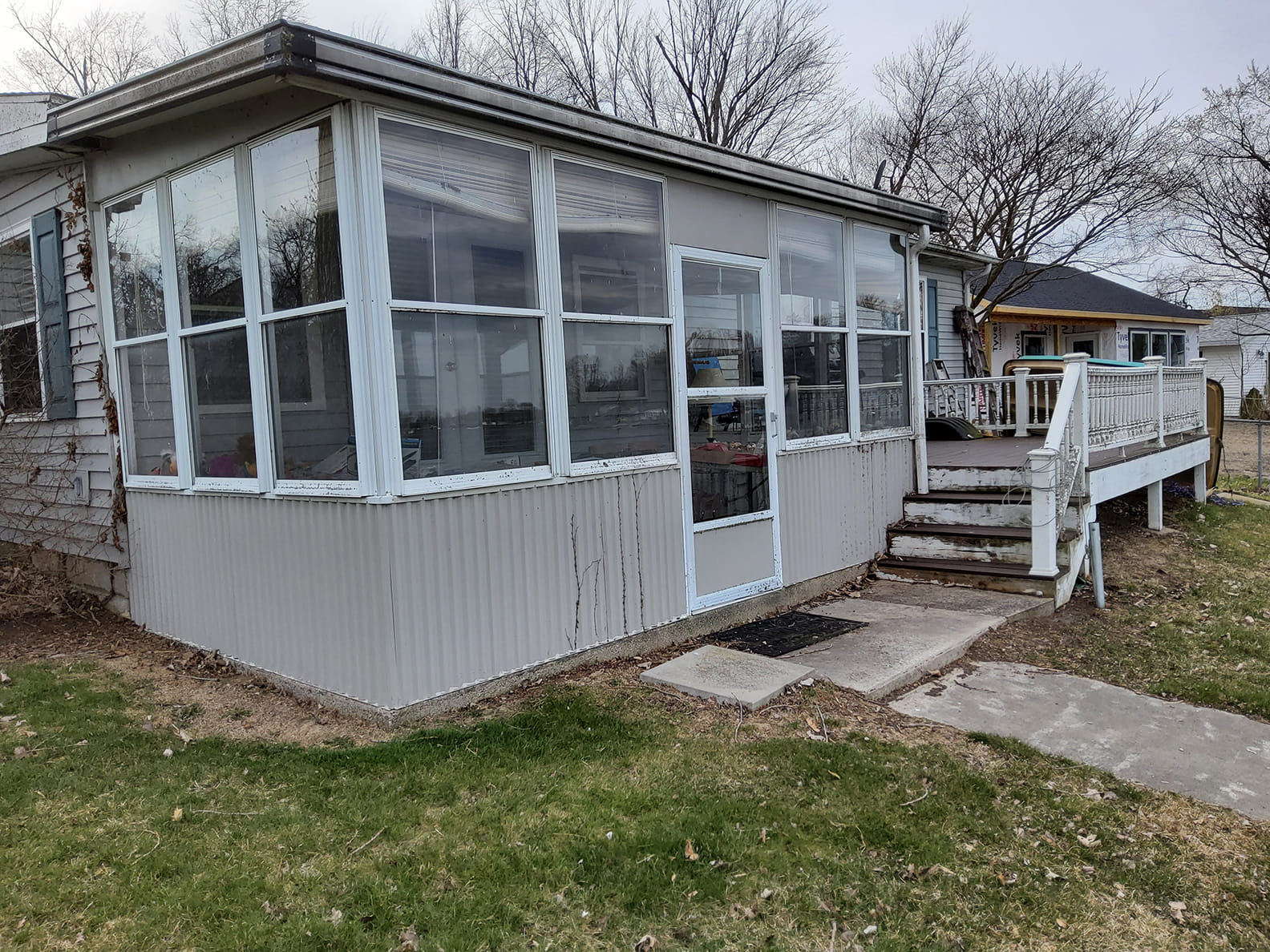 YARDSALE　ダルトン■3COMPARTMENT BIN 54 Yard sale in Wissahickon Hills on Saturday